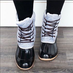 Black Gray Duck Boots Quilted Pattern